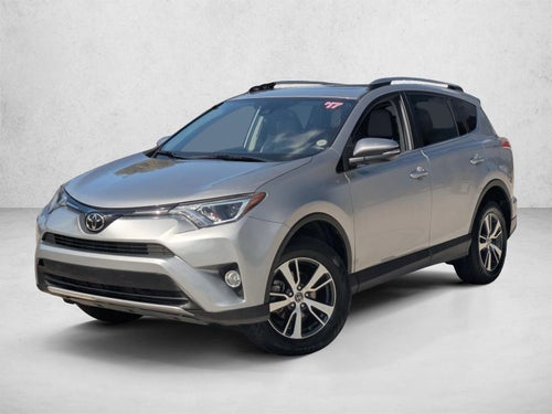 2017 Toyota RAV4 XLE FWD (GS)