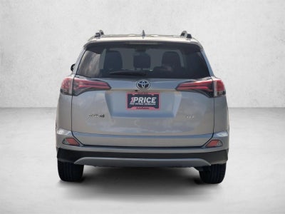 2017 Toyota RAV4 XLE FWD (GS)