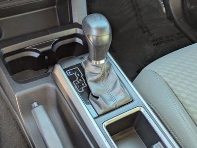 2022 Toyota Tacoma 2WD 2WD SR5 Double Cab 5' Bed V6 AT (GS)