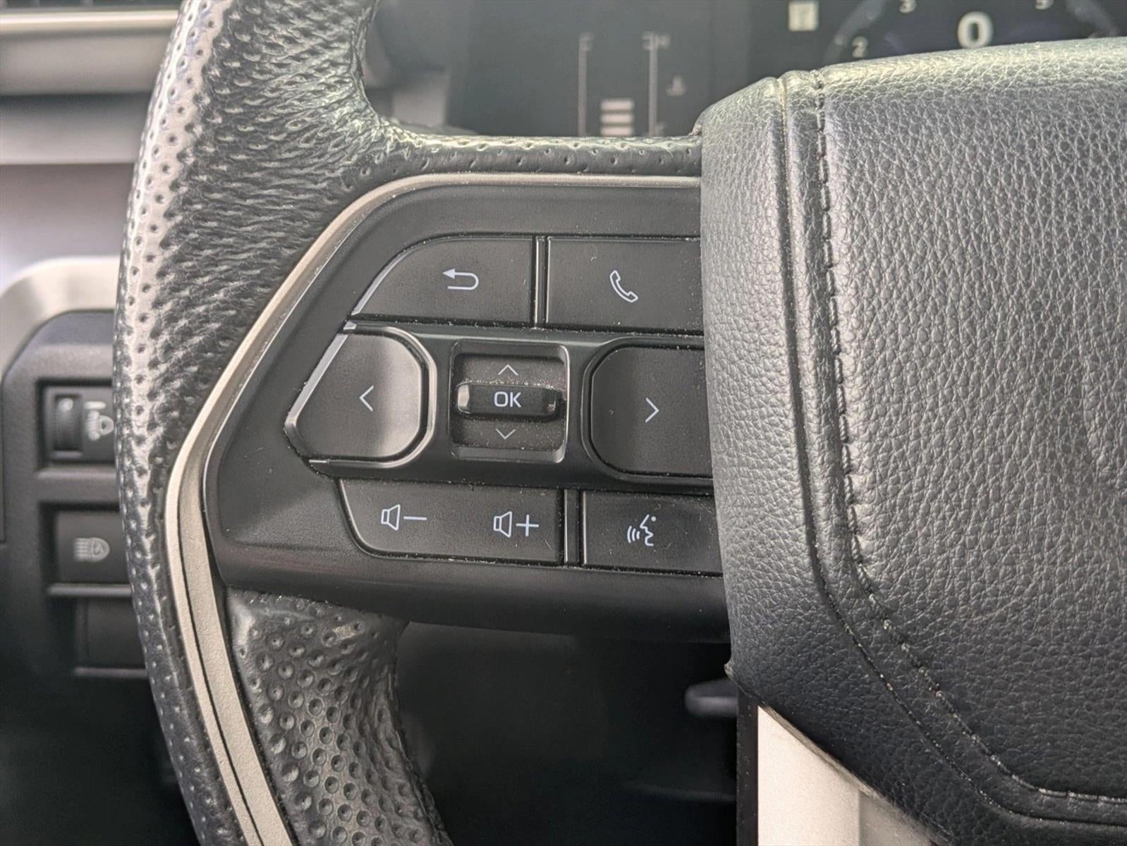 2024 Toyota Tacoma 2WD 2WD SR5 Double Cab 5' Bed AT (Natl)