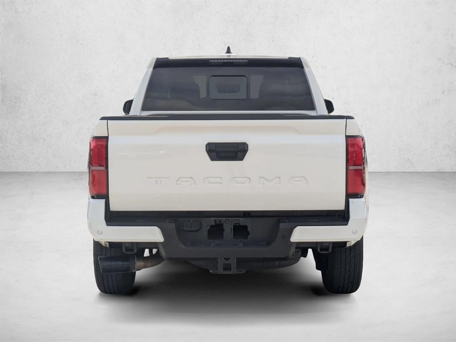 2024 Toyota Tacoma 2WD 2WD SR5 Double Cab 5' Bed AT (Natl)