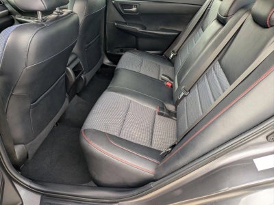 2015 Toyota Camry 4dr Sdn I4 Auto SE (SE)