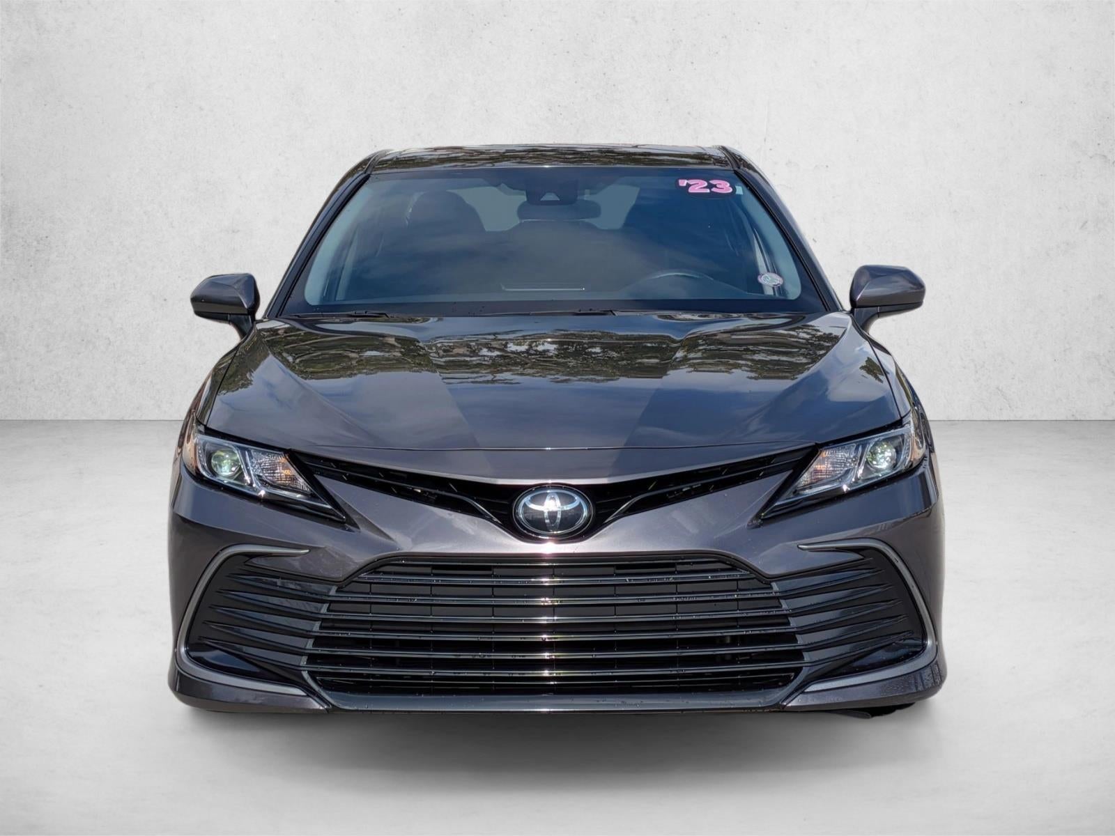 2023 Toyota Camry LE Auto (SE)