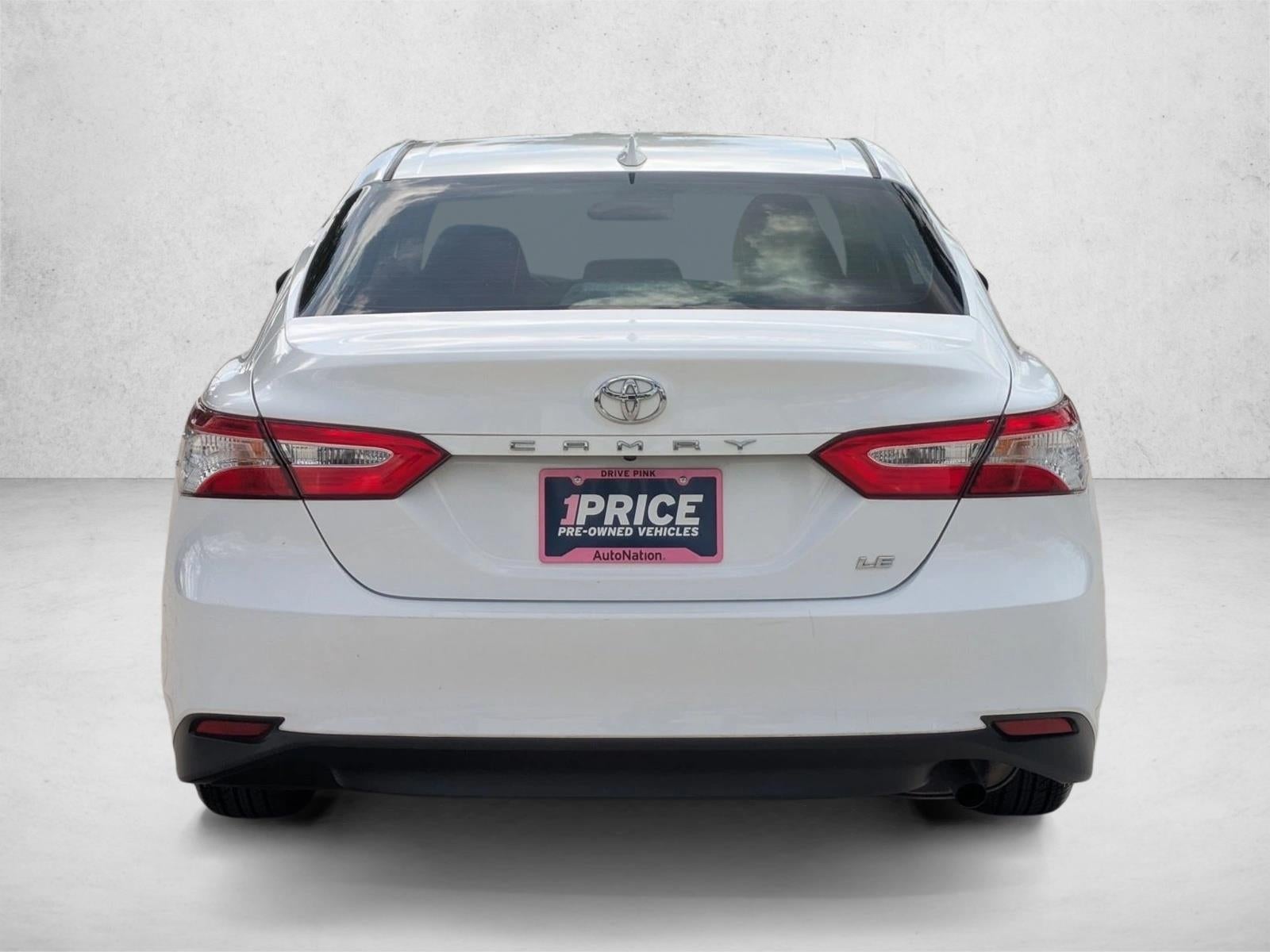 2020 Toyota Camry LE Auto (SE)