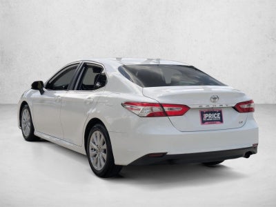 2020 Toyota Camry LE Auto (SE)
