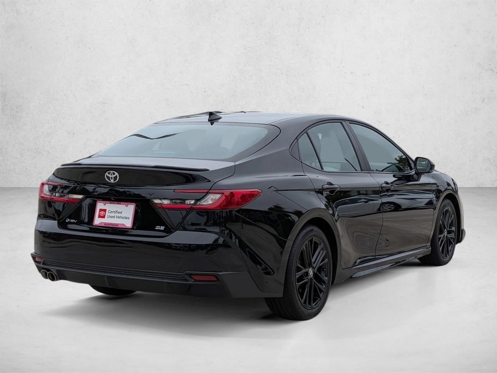 2026 Toyota Camry SE (SE)