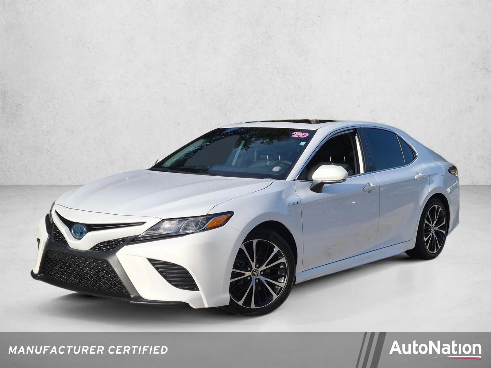 2020 Toyota Camry Hybrid SE CVT (Natl)
