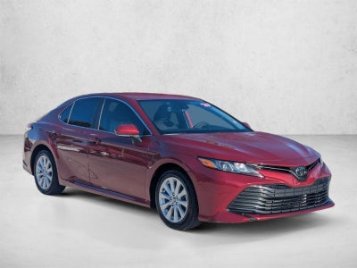 2020 Toyota Camry LE Auto (SE)