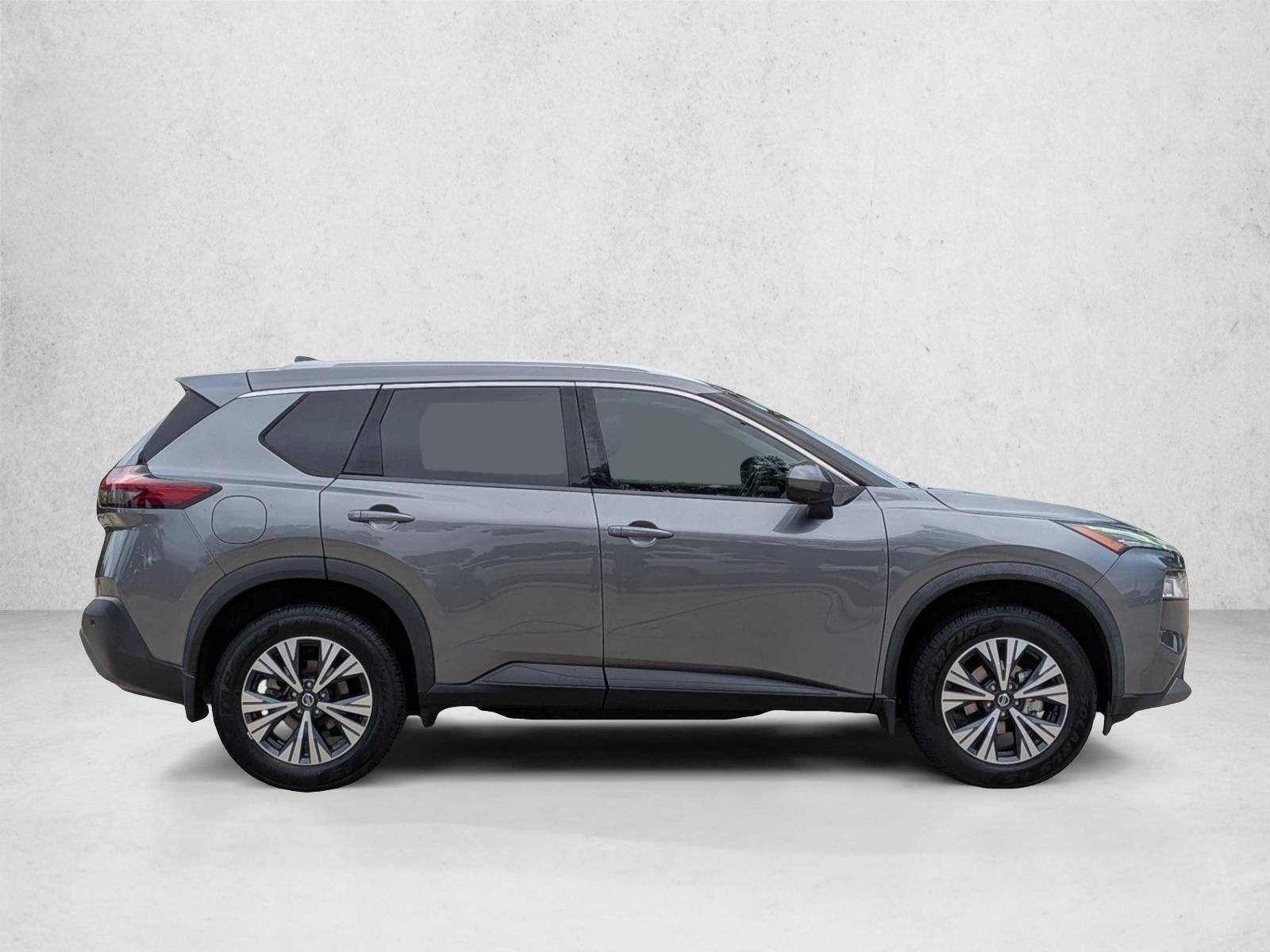 2021 Nissan Rogue FWD SV