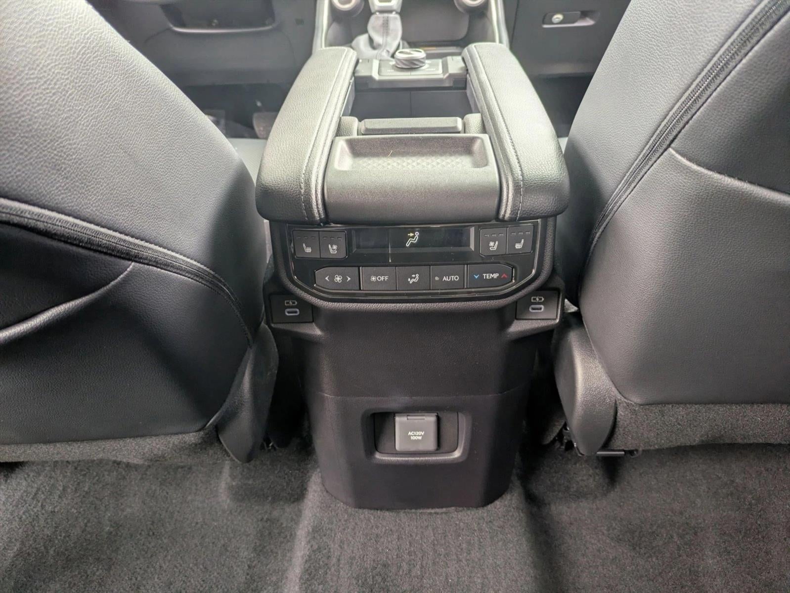 2025 Toyota Grand Highlander Platinum AWD (Natl)