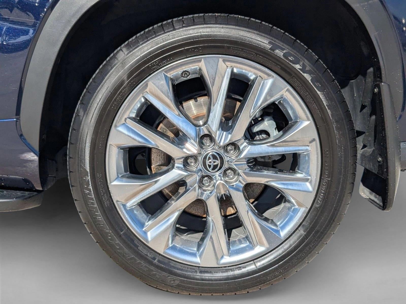 2023 Toyota Highlander Hybrid Limited AWD (Natl)