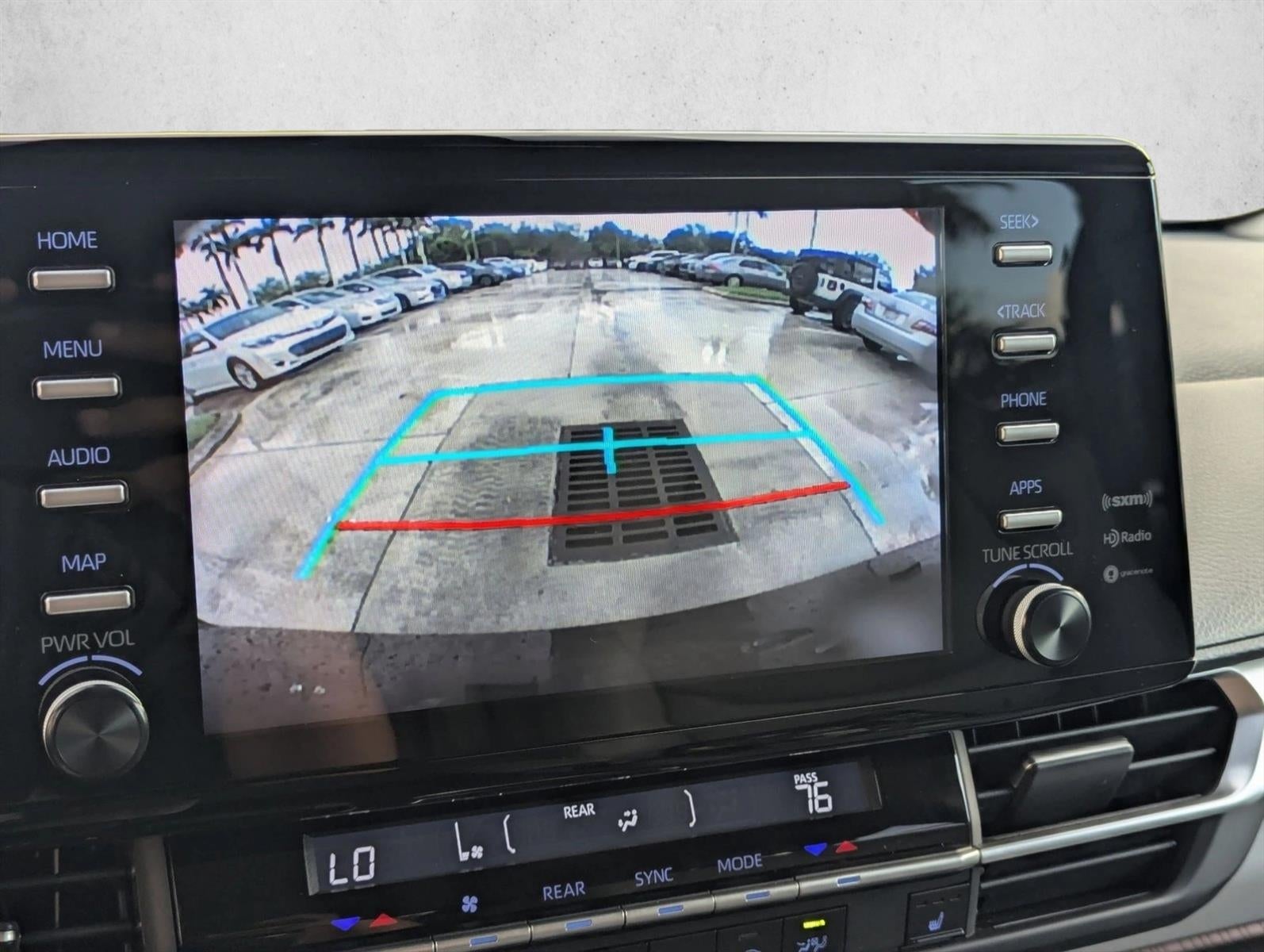 2023 Toyota Sienna XLE FWD 8-Passenger (Natl)