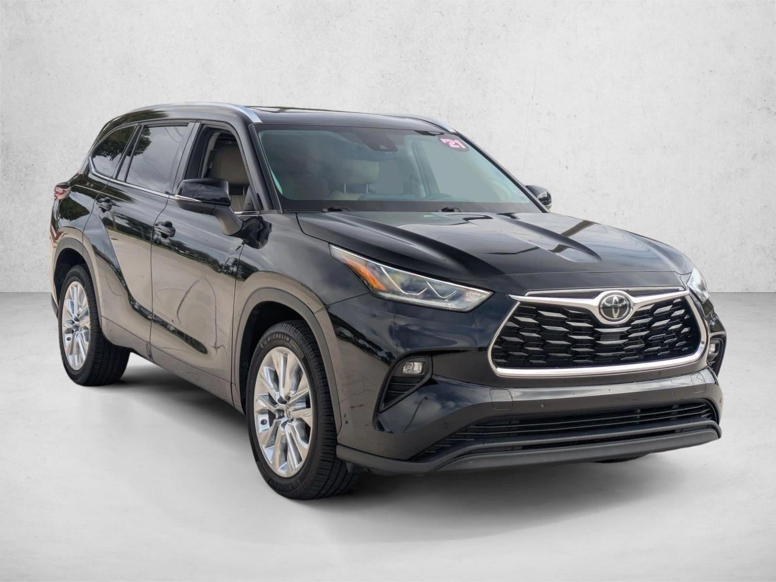 2021 Toyota Highlander Limited FWD (GS)