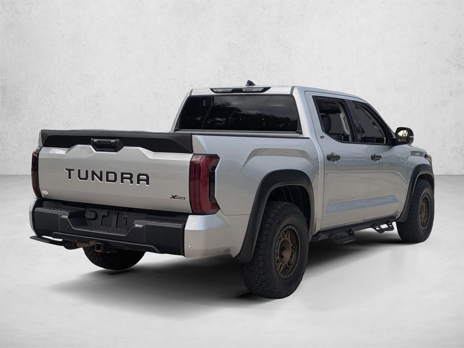 2022 Toyota Tundra 2WD 2WD SR5 CrewMax 5.5' Bed (Natl)