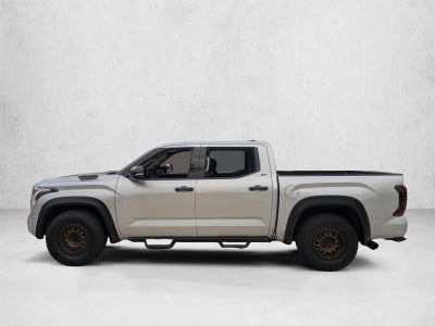 2022 Toyota Tundra 2WD 2WD SR5 CrewMax 5.5' Bed (Natl)