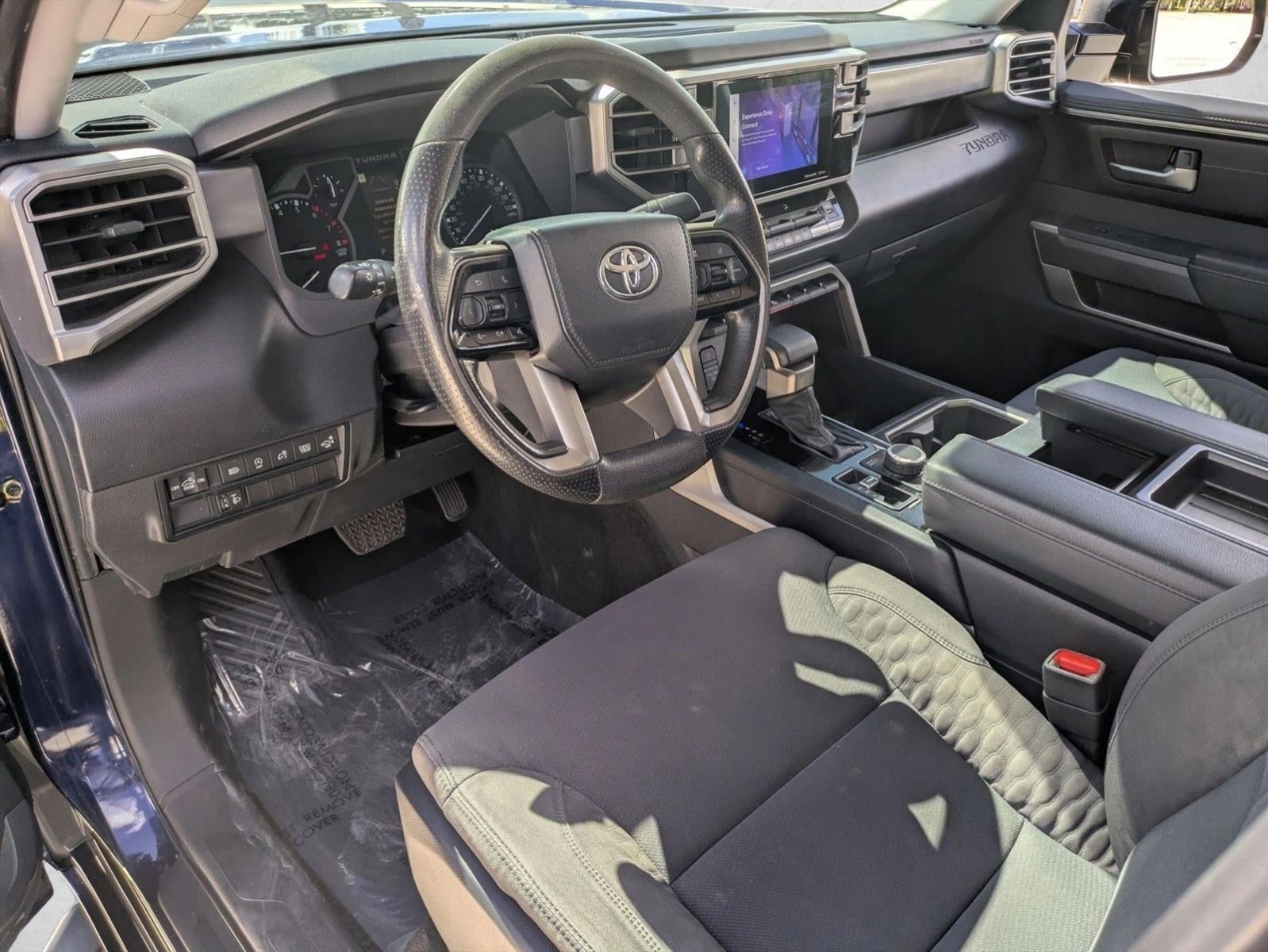 2022 Toyota Tundra 4WD 4WD SR5 Double Cab 6.5' Bed (Natl)