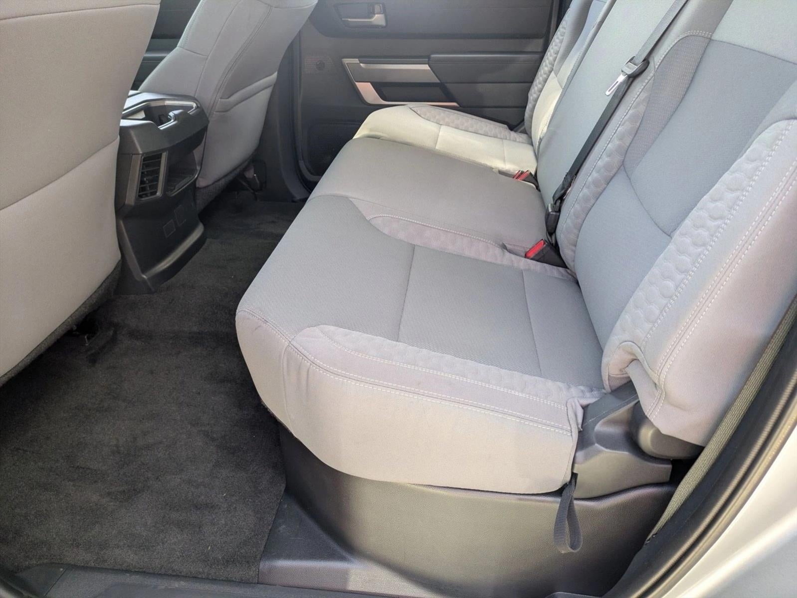 2023 Toyota Tundra 4WD 4WD SR5 CrewMax 5.5' Bed (SE)