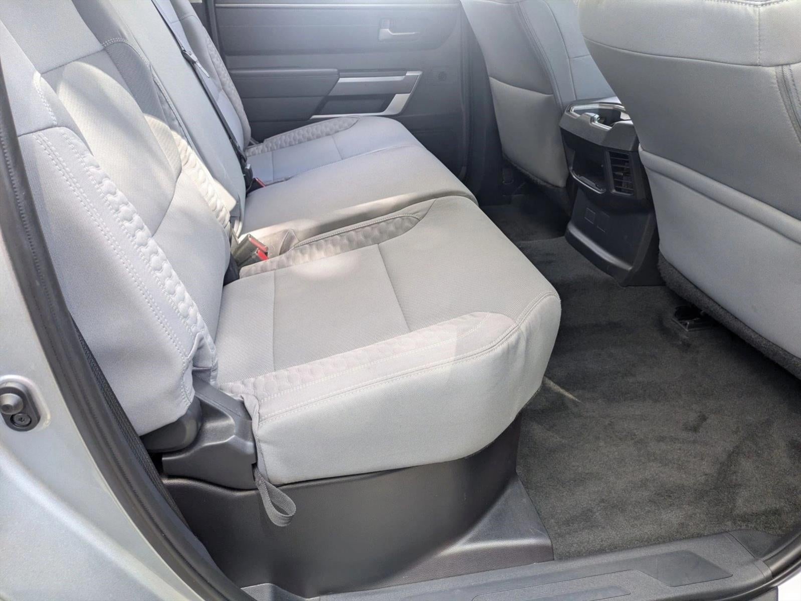 2023 Toyota Tundra 4WD 4WD SR5 CrewMax 5.5' Bed (SE)