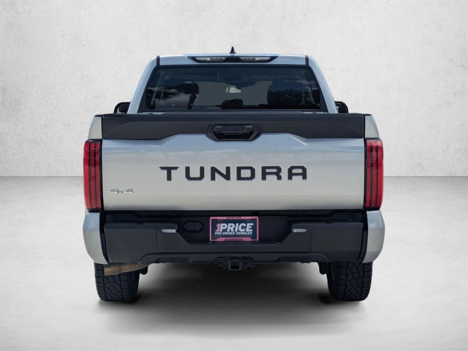 2023 Toyota Tundra 4WD 4WD SR5 CrewMax 5.5' Bed (SE)