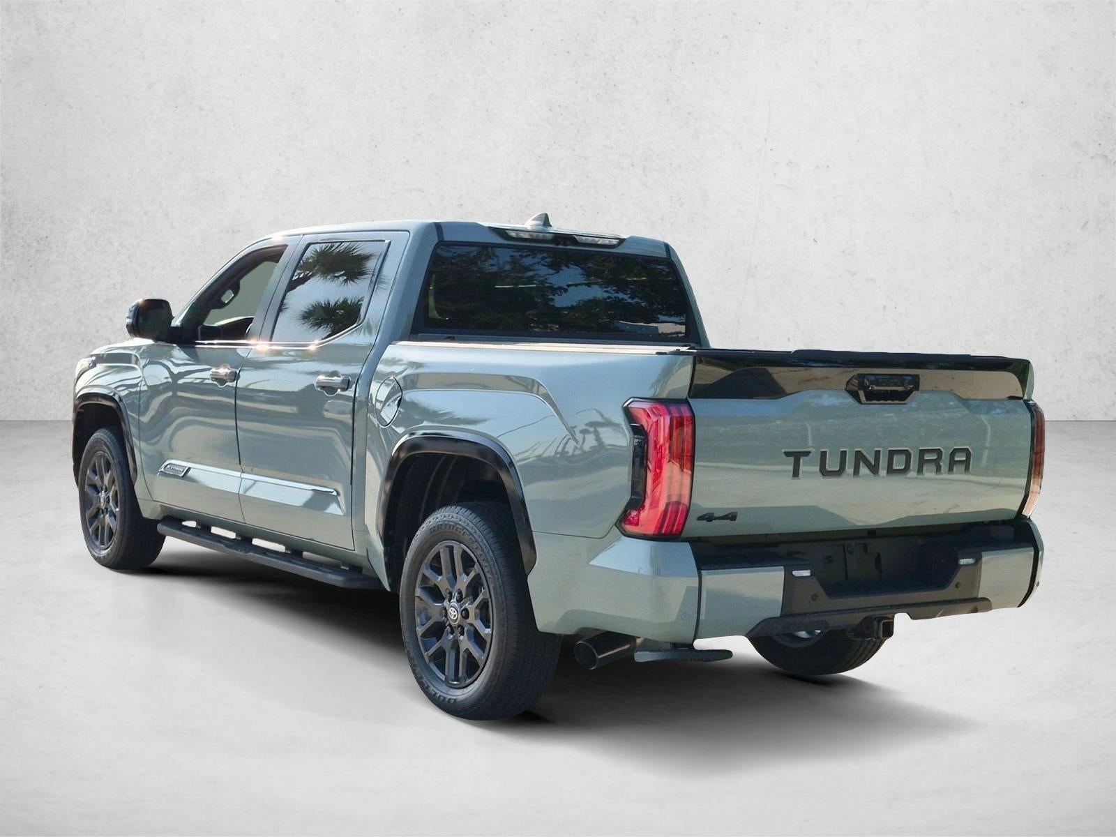 2026 Toyota Tundra 4WD 4WD Platinum CrewMax 5.5' Bed (Natl)