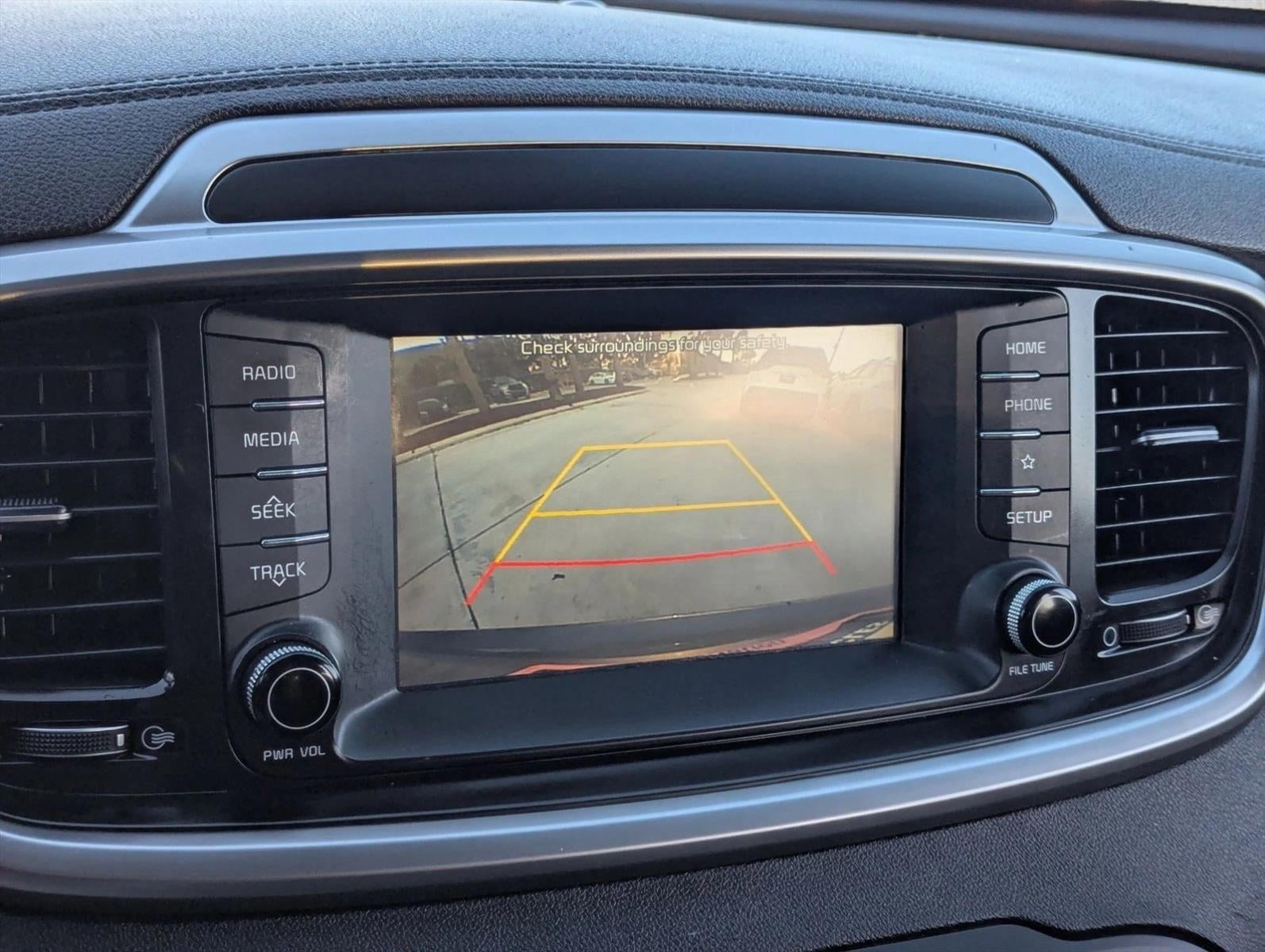 2020 Kia Sorento LX FWD