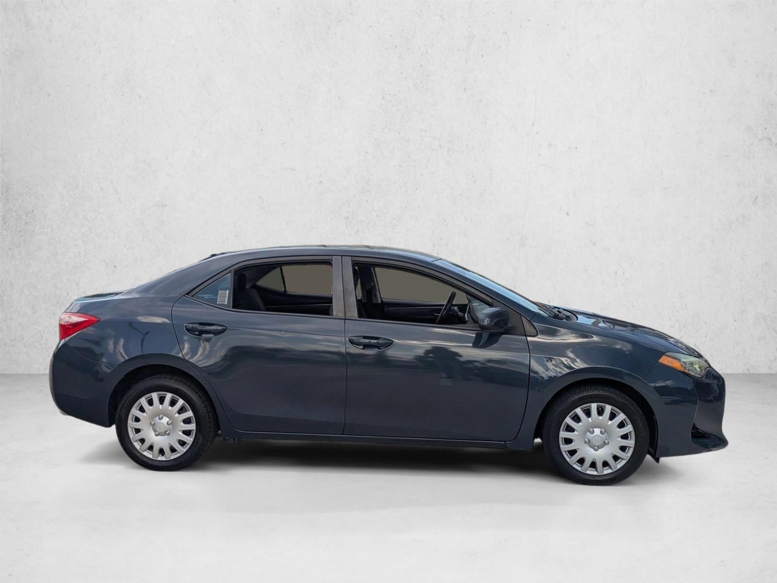 2017 Toyota Corolla LE CVT (Natl)