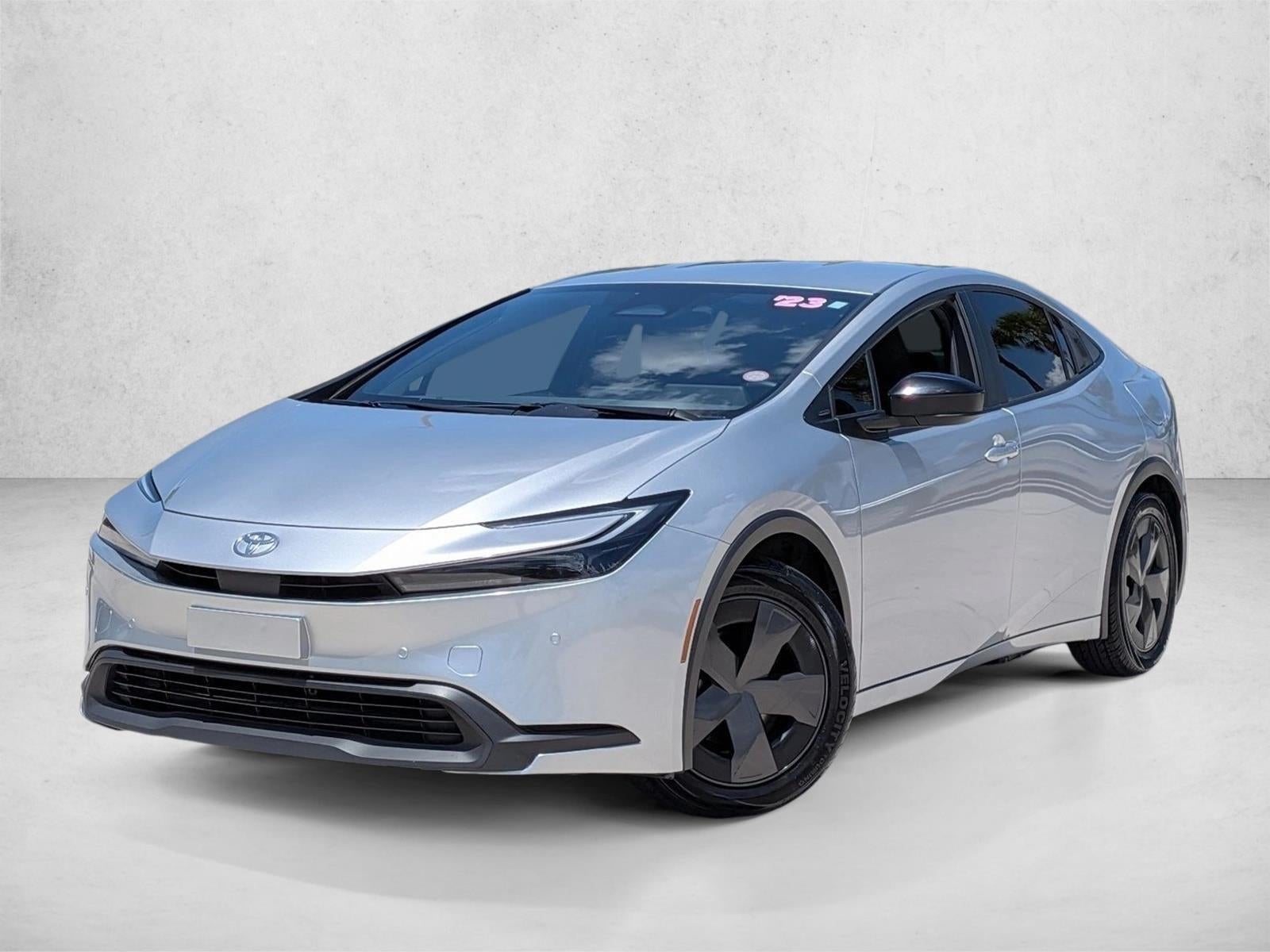 2023 Toyota Prius LE (Natl)