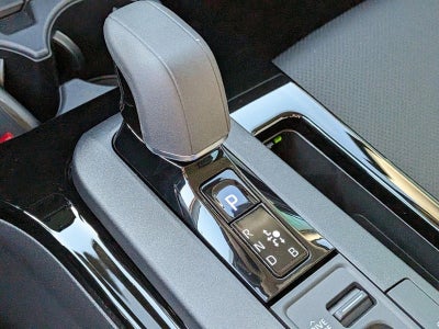 2026 Toyota Prius XLE (Natl)