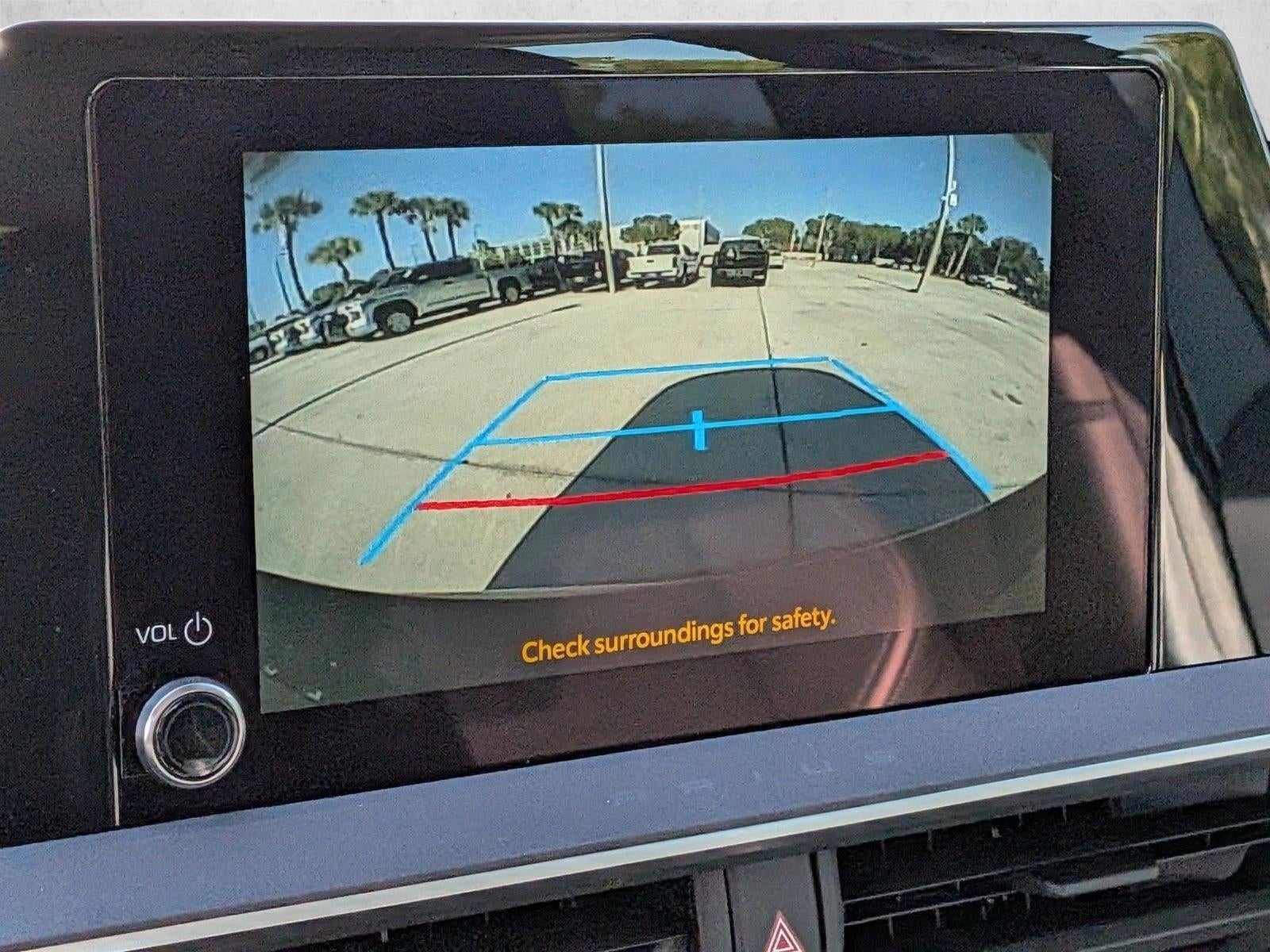 2026 Toyota Prius XLE (Natl)