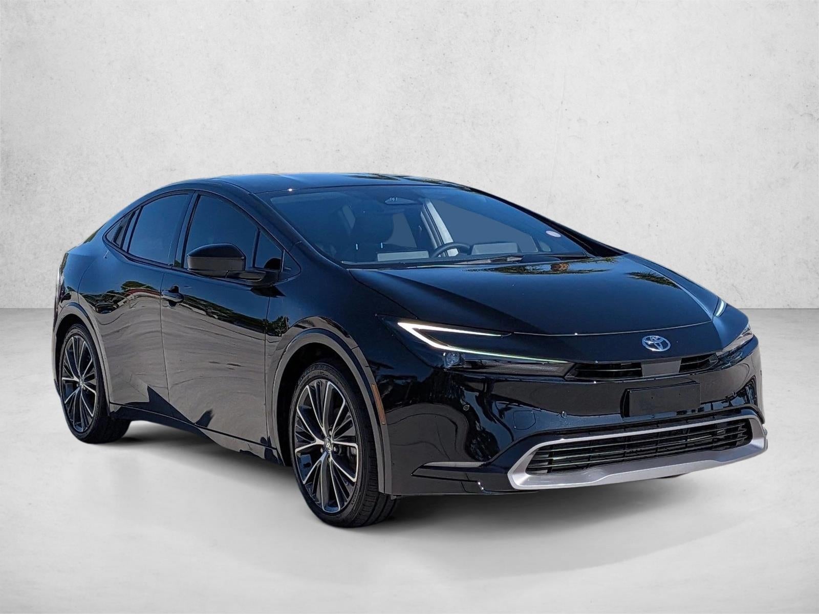 2026 Toyota Prius XLE (Natl)
