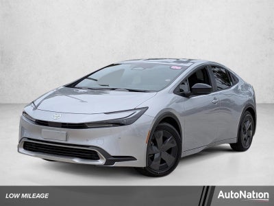 2026 Toyota Prius Plug-In Hybrid SE (Natl)