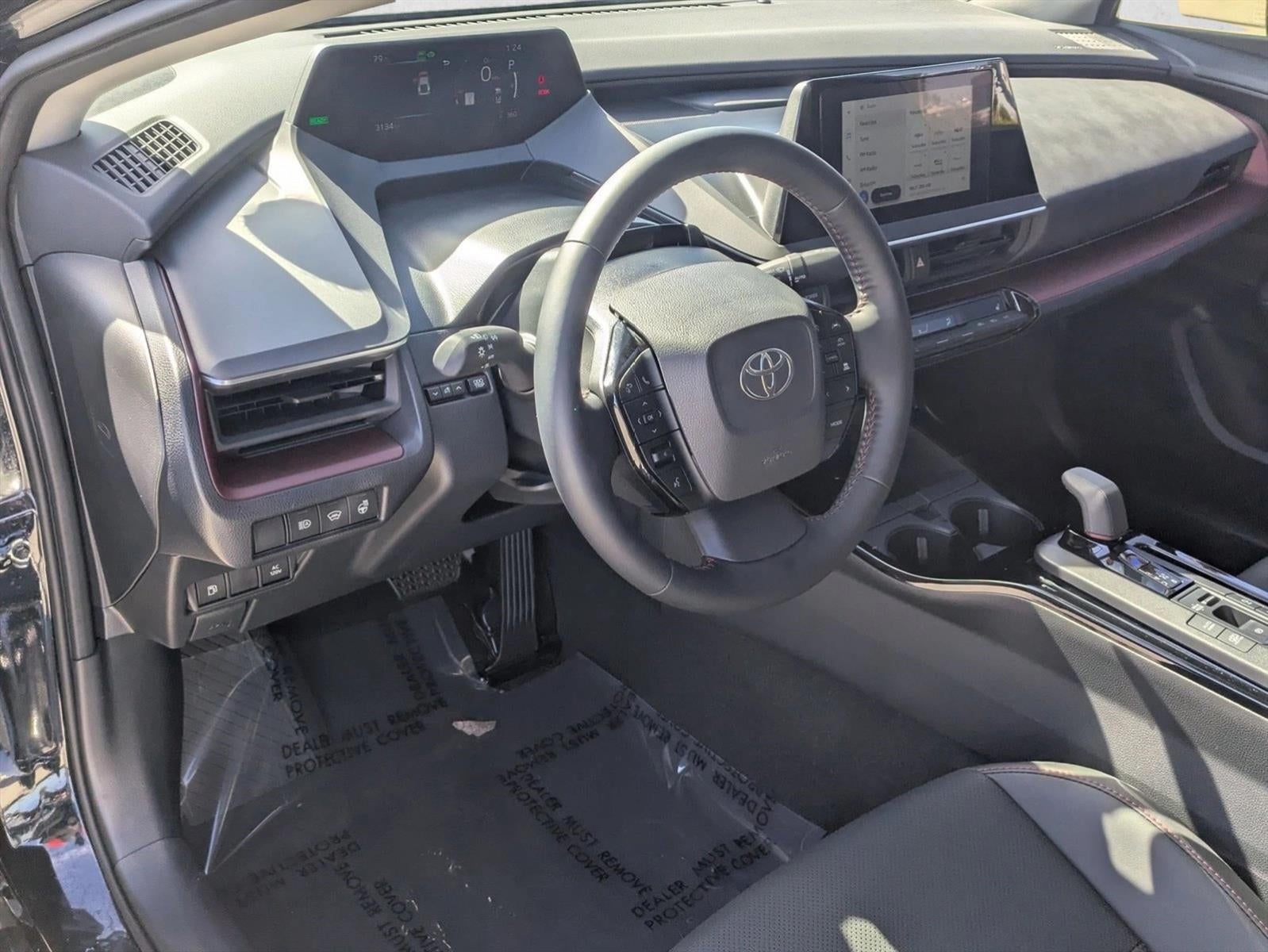 2025 Toyota Prius Plug-In Hybrid XSE (Natl)