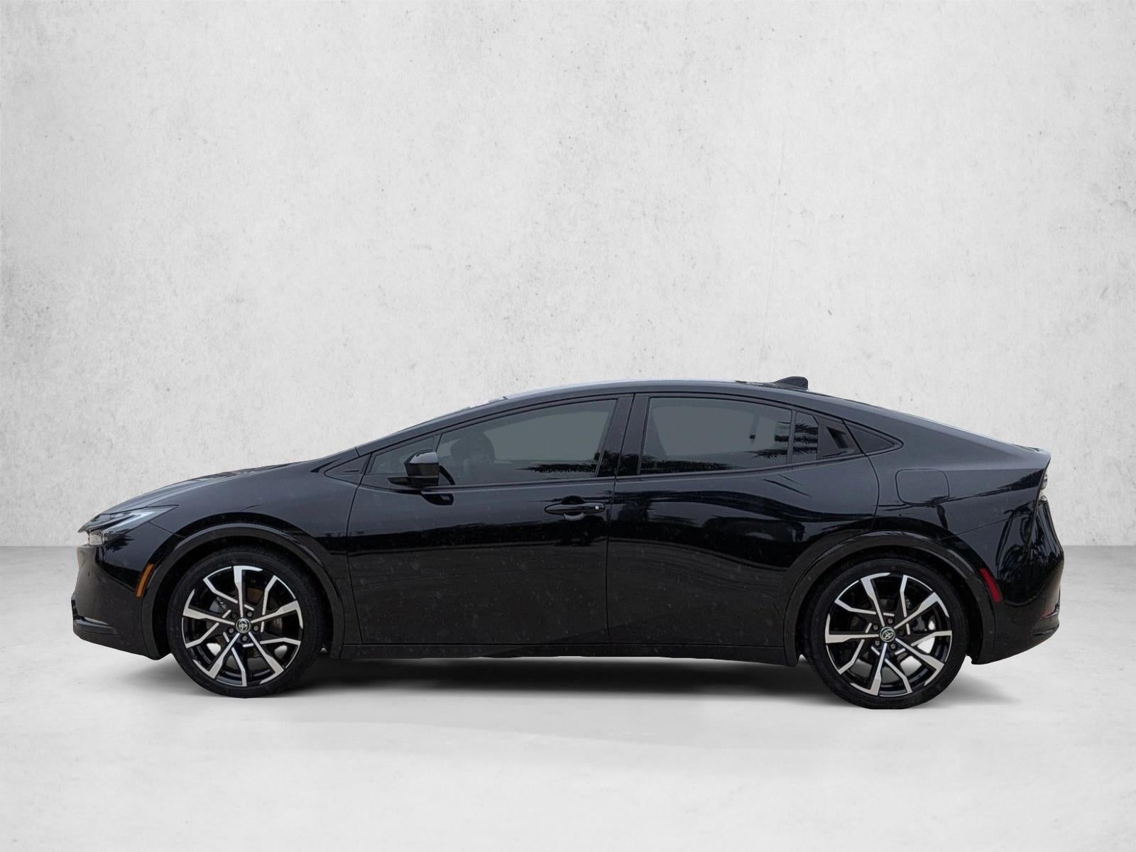 2026 Toyota Prius Plug-In Hybrid XSE (Natl)