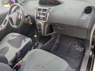2010 Toyota Yaris 3dr LB Auto (Natl)