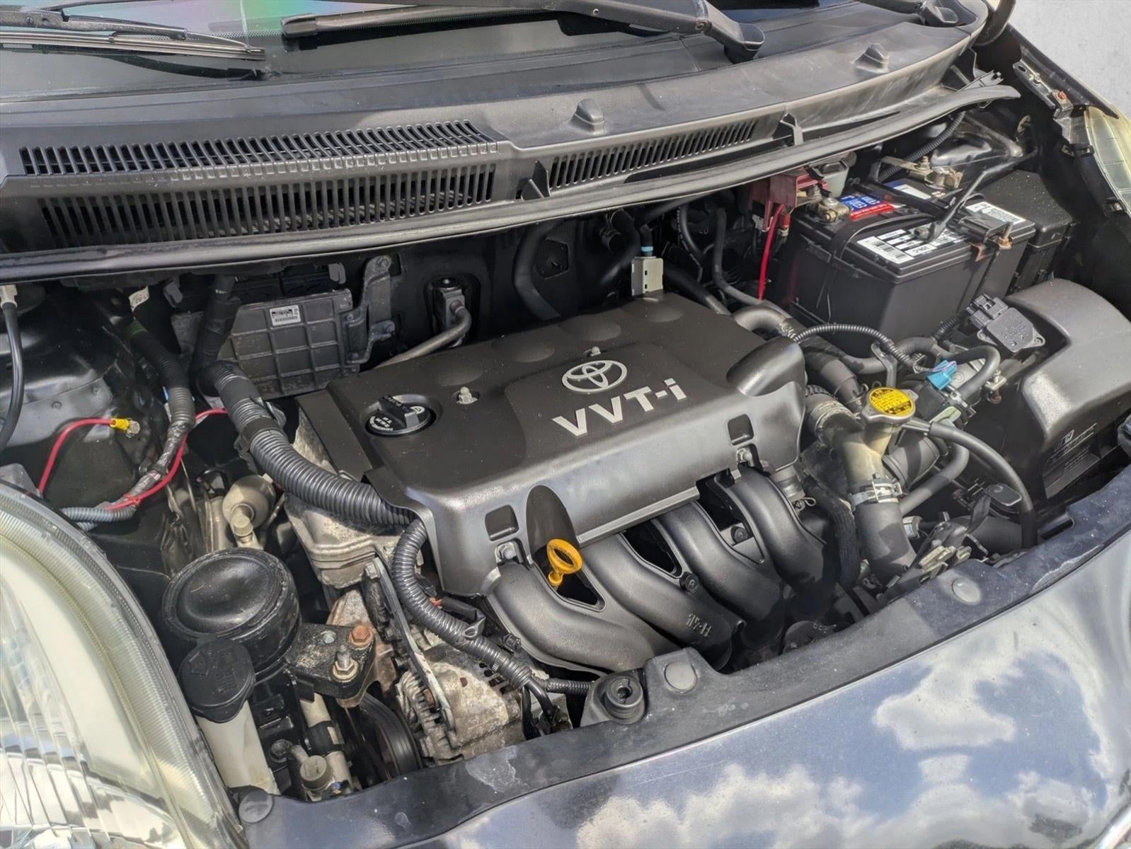 2010 Toyota Yaris 3dr LB Auto (Natl)