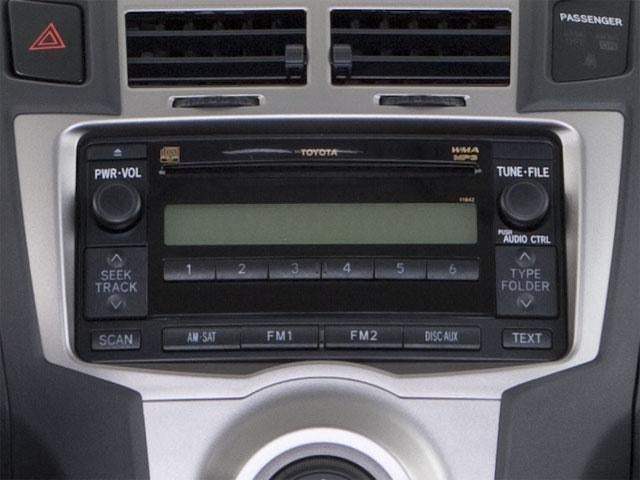 2010 Toyota Yaris 3dr LB Auto (Natl)