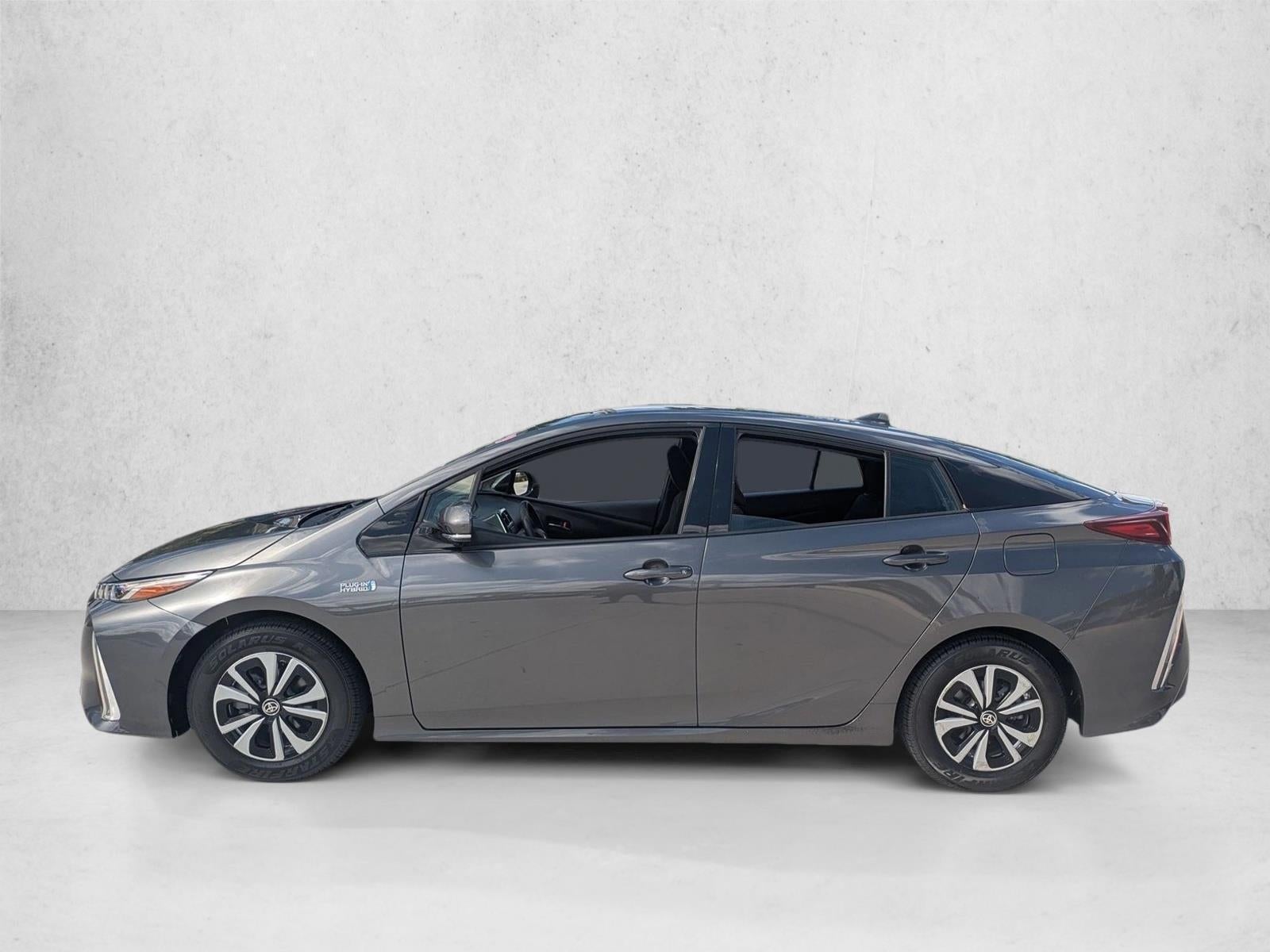 2019 Toyota Prius Prime Plus (Natl)
