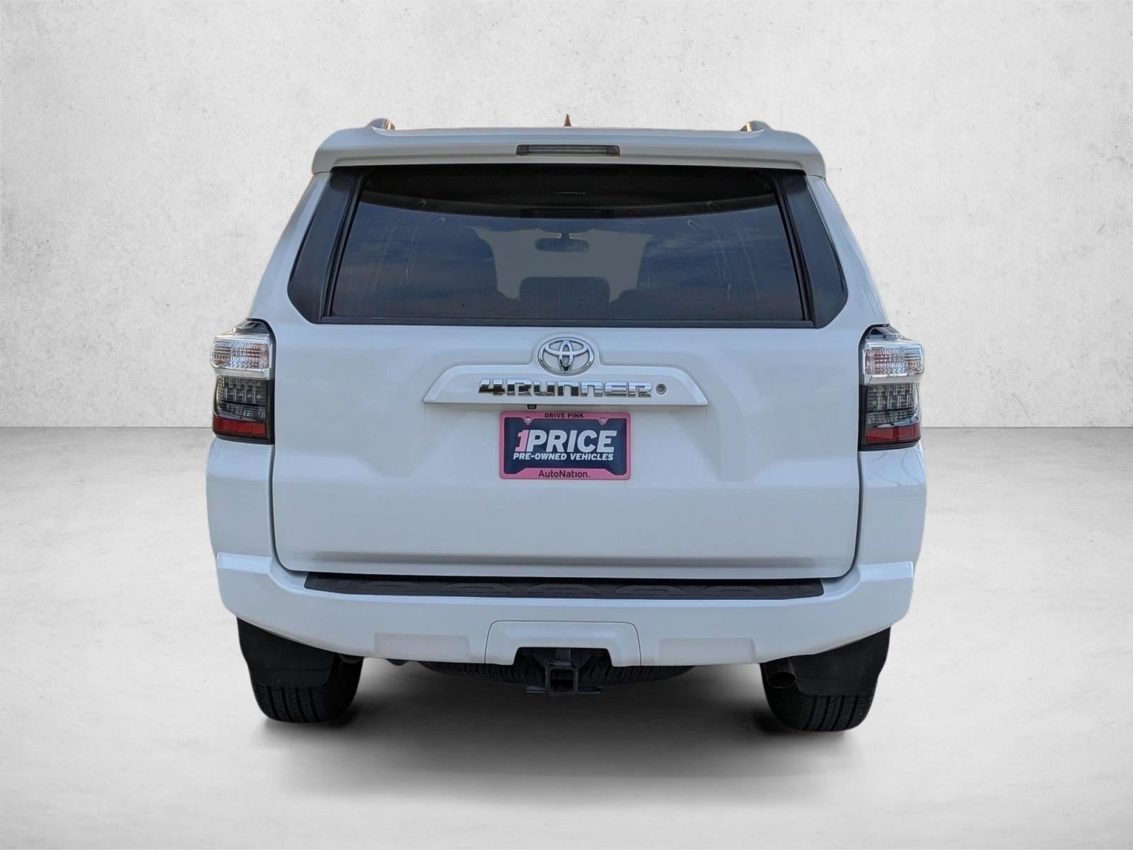 2015 Toyota 4Runner RWD 4dr V6 SR5 (Natl)