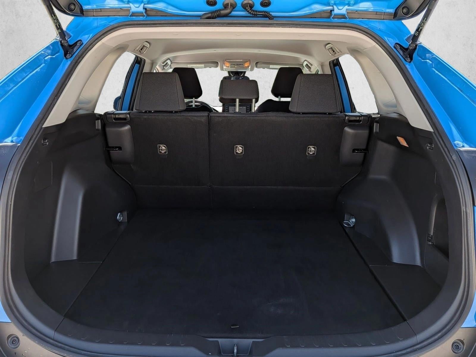 2019 Toyota RAV4 LE FWD (GS)