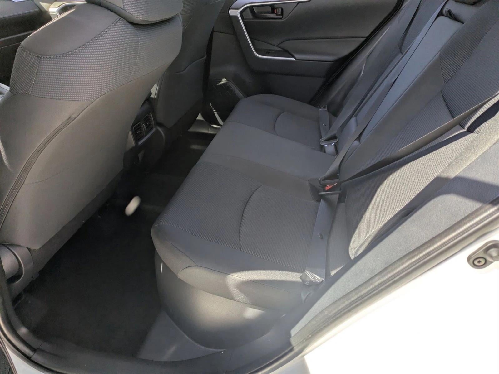 2025 Toyota RAV4 Hybrid LE AWD (Natl)