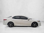 2018 Toyota Camry SE Auto (SE)