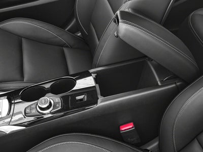2018 INFINITI QX30 Luxury FWD