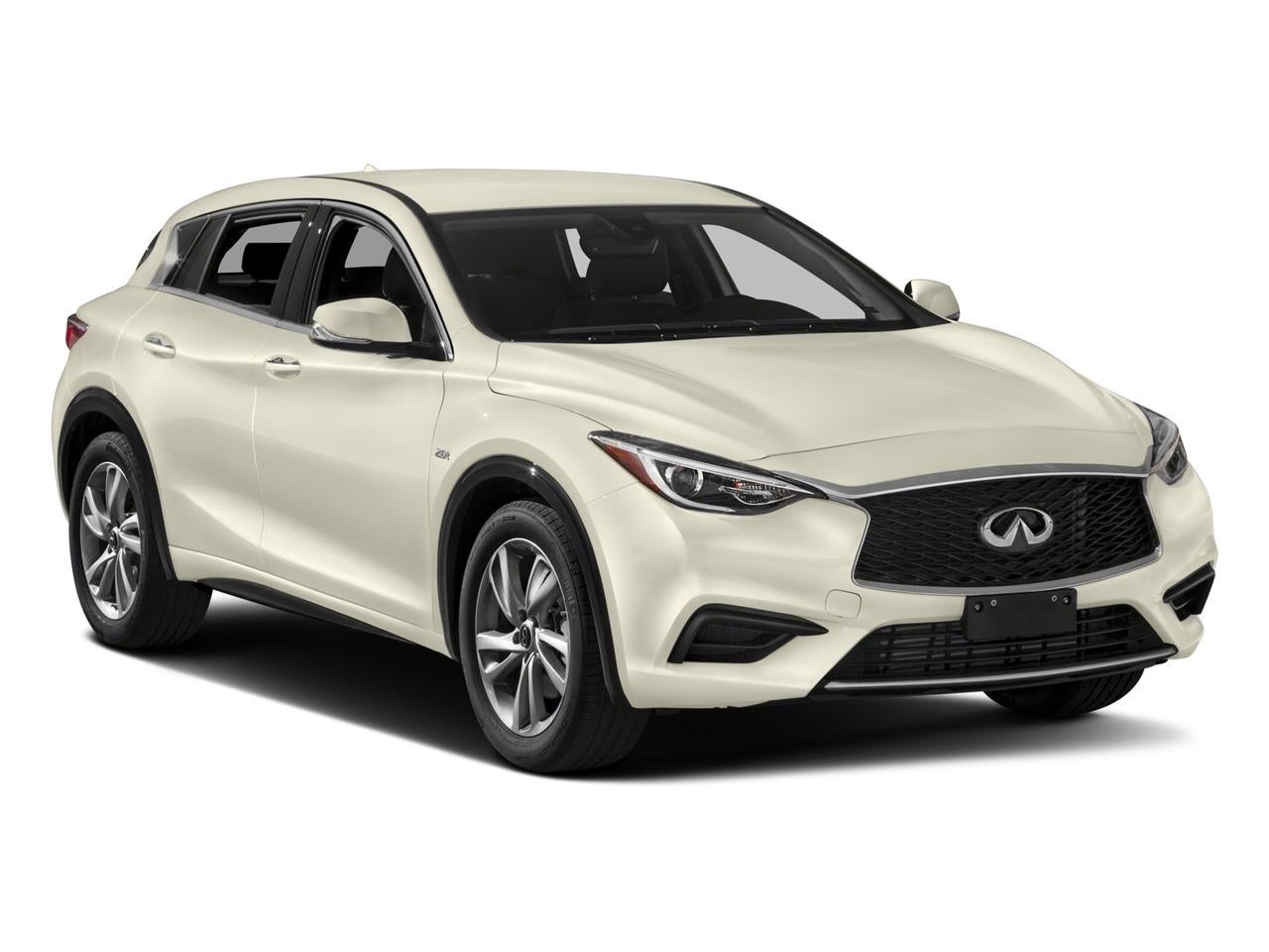 2018 INFINITI QX30 Luxury FWD