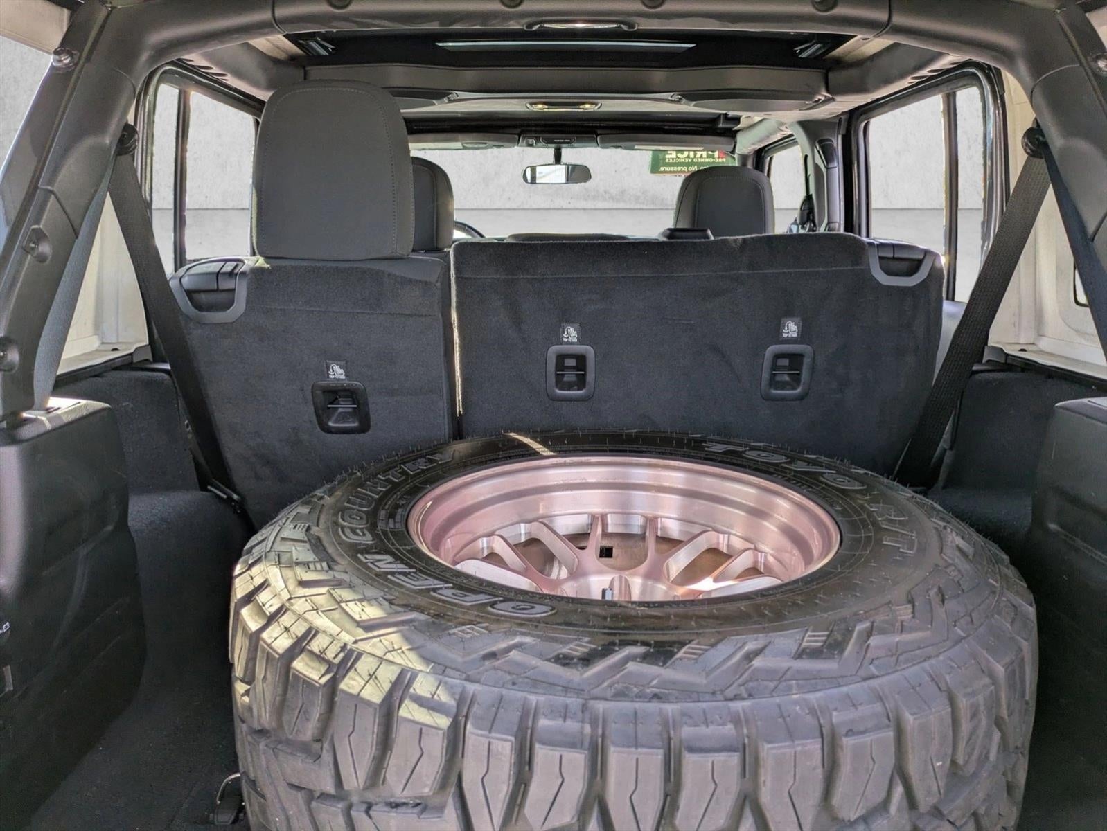 2019 Jeep Wrangler Unlimited Sahara 4x4