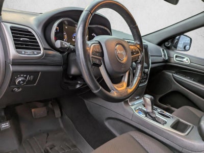 2020 Jeep Grand Cherokee Laredo E 4x2