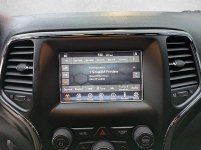 2020 Jeep Grand Cherokee Laredo E 4x2