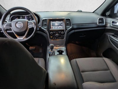 2020 Jeep Grand Cherokee Laredo E 4x2