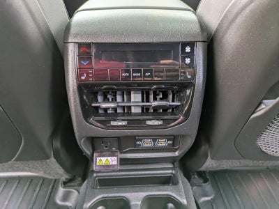 2022 Jeep Grand Cherokee L Overland 4x4