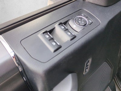 2016 Ford F-150 2WD SuperCrew 5-1/2 Ft Box XLT