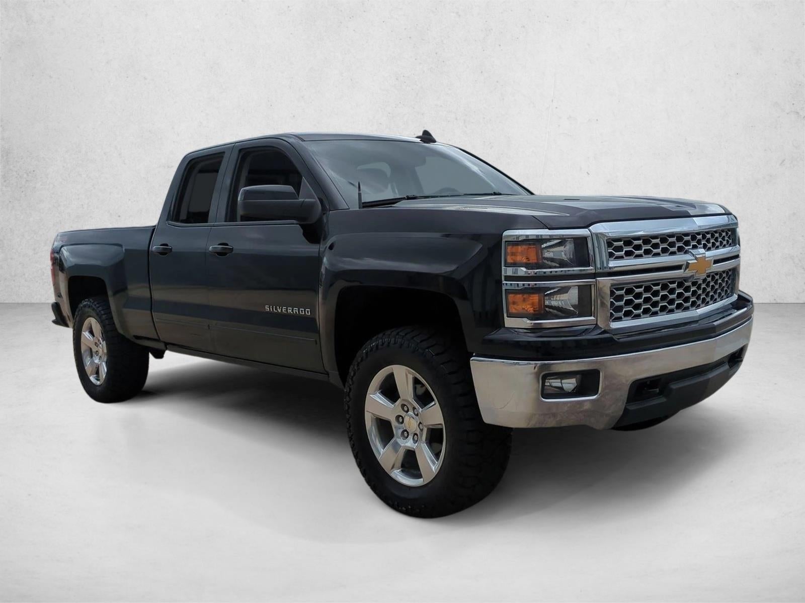 2015 Chevrolet Silverado 1500 Double Cab Standard Box 4-Wheel Drive LT